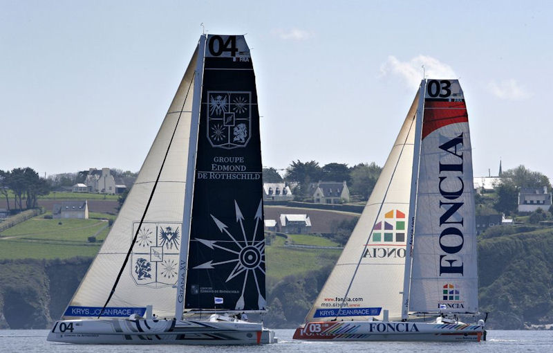 &copy; Jacques Vapillon / <a target="_blank" href="http://www.pixsail.com">www.pixsail.com</a>