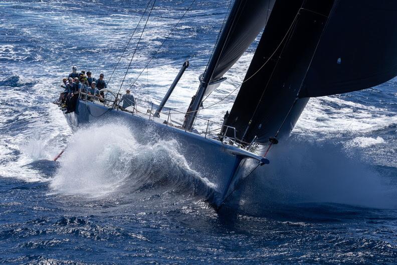 Joost and Laura Schuijff's Farr 30m Leopard 3 - photo © Tim Wright / Photoaction.com