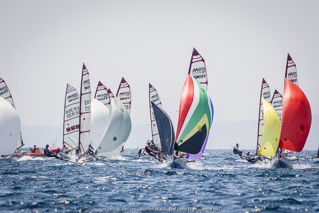 ACO 8th Musto Skiff Worlds day 4 photo copyright Bernardí Bibiloni / www.bernardibibiloni.com taken at Club Nàutic S'Arenal and featuring the Musto Skiff class