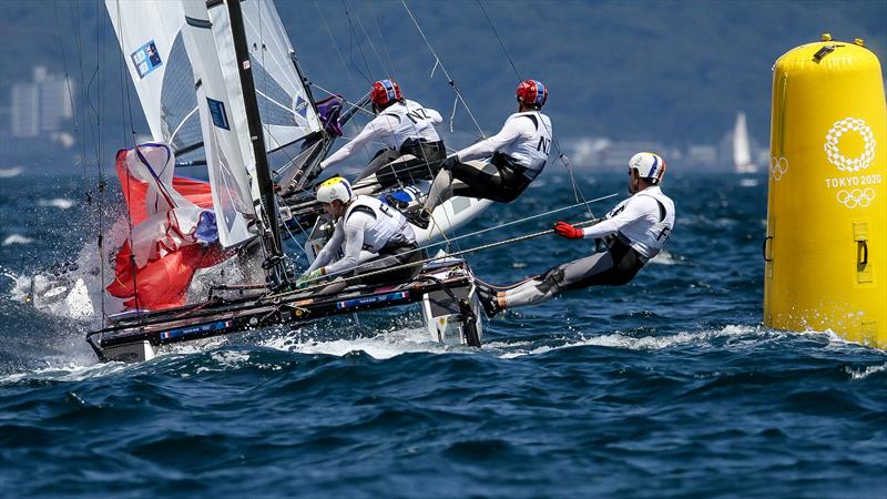 Leeward mark rounding - Nacra 17 - Tokyo2020 - Day 8- August 1, 2021 - Enoshima, Japan. - photo © Richard Gladwell - Sail-World.com/nz