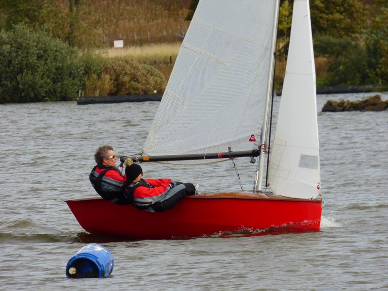 John and Allison Cheetham (N3209) finish 2nd in the Yeadon National 12 Open - photo © Howard Chadwick