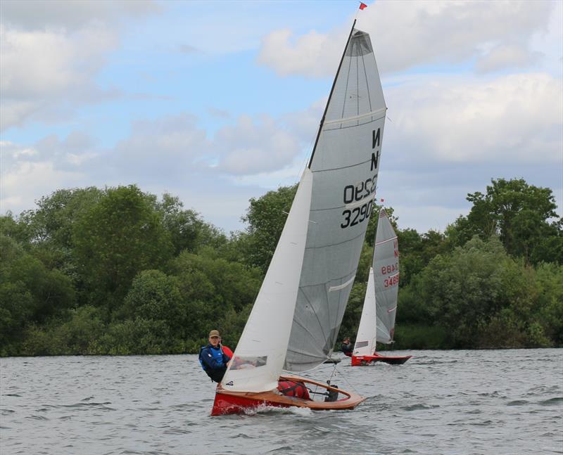 David Harris and Daniel Sadler photo copyright Oscar Lee taken at Whitefriars Sailing Club and featuring the National 12 class