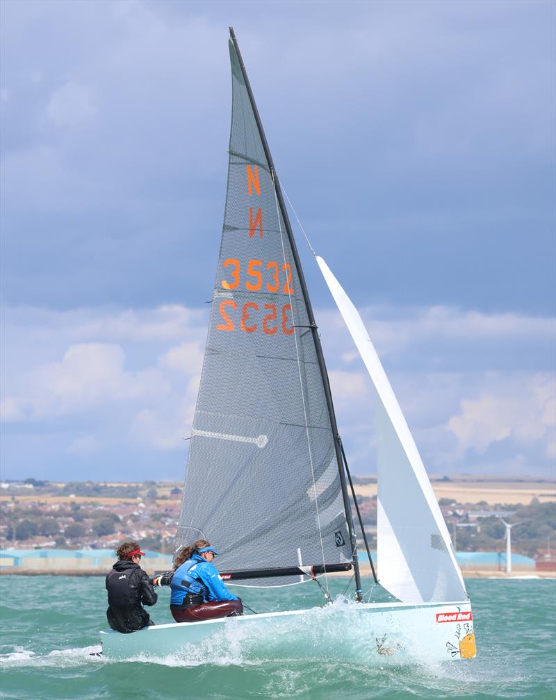 National 12 Burton Week at Shoreham Day 3 photo copyright Warwick Baker / www.warwickpics.co.uk taken at Shoreham Sailing Club and featuring the National 12 class