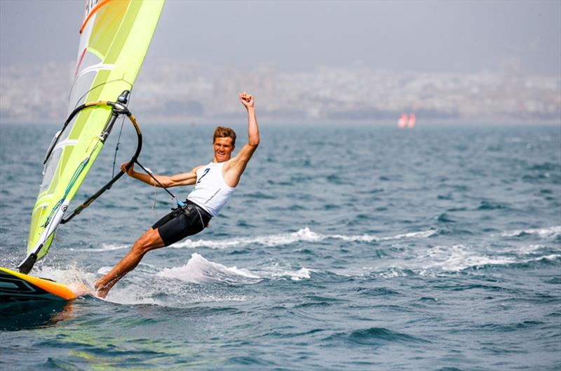 Pawel Tarnowski (RSX M) photo copyright Jesus Renedo / Sailing Energy / Trofeo Princesa Sofia Iberostar taken at  and featuring the RS:X class