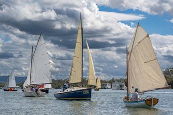 sailboat racing rules quiz