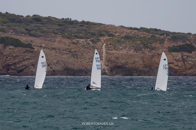 Training - OK Dinghy Autumn Trophy photo copyright Robert Deaves taken at Société Nautique de Bandol and featuring the OK class