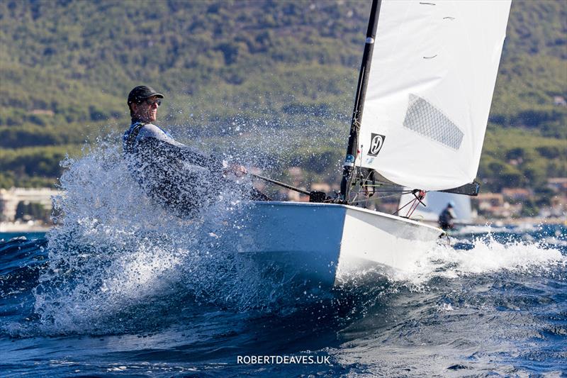 Nick Craig in Bandol - photo © Robert Deaves