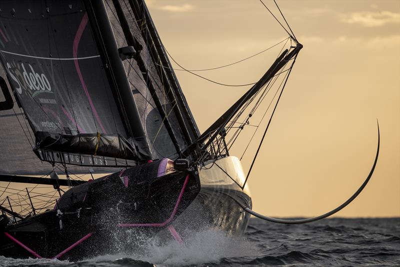 British yachtsman Alex Thomson, skipper of 'HugoBoss' leaves Gosport for the start of the Vendée Globe  - photo © Mark Lloyd / www.lloydimages.com