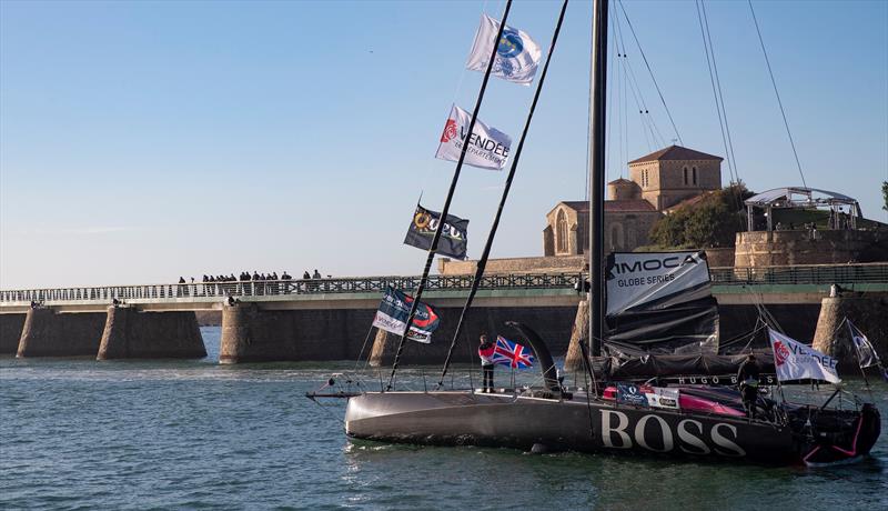 Alex Thomson set off from Les Sables-d'Olonne for the Vendée Globe race start photo copyright Lloyd Images / Alex Thomson Racing taken at  and featuring the IMOCA class