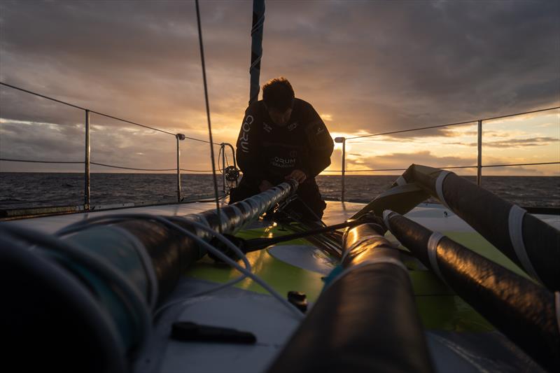 CORUM L'Epargne dismasted in the Vendée Globe photo copyright Nicolas Troussel / CORUM L'Épargne taken at  and featuring the IMOCA class