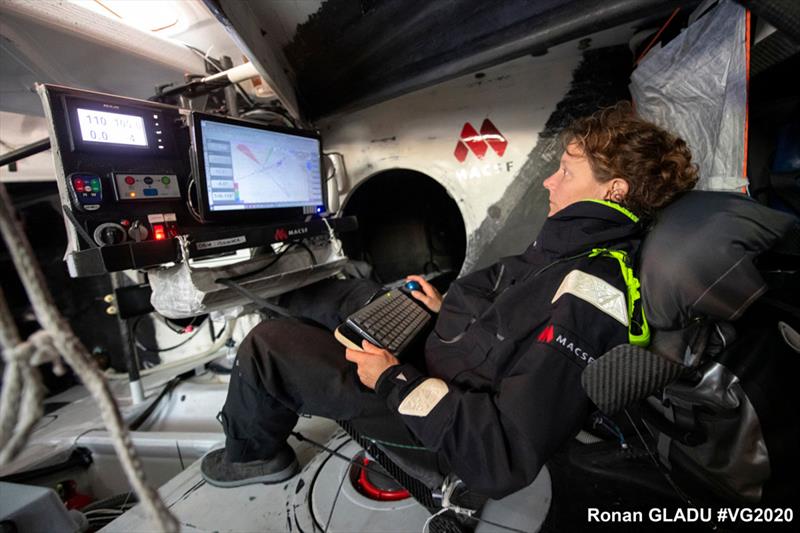 Isabelle Joschke - Vendée Globe - photo © Ronan Gladu