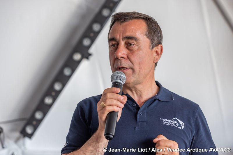 Race Management make the big call - course shortened 2022 Vendée Atlantique photo copyright Jean Marie Liot / DPPI / Vendee Atlantique taken at  and featuring the IMOCA class