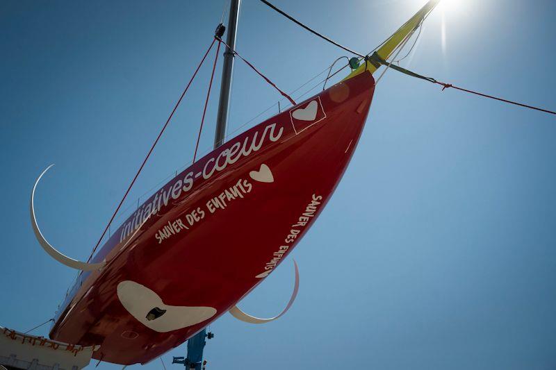 Sam Davies watches the new Initiatives-Cœur emerge from its shed in Lorient - photo © Vincent Curutchet 