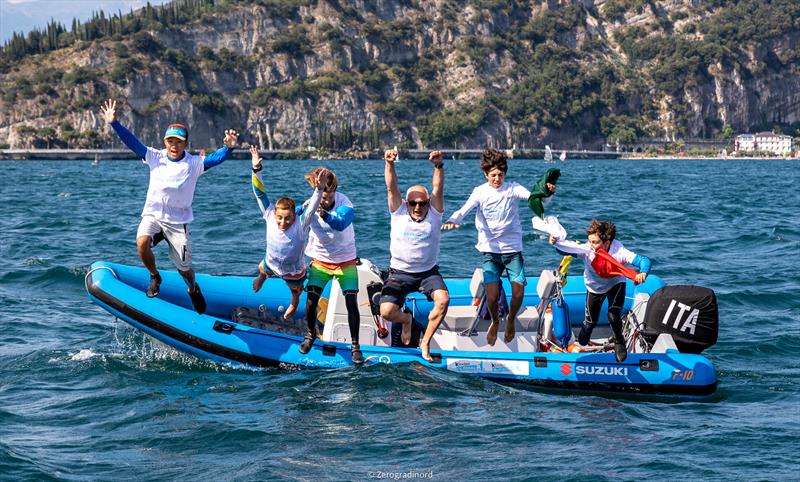 Italy win the 2021 Optimist Team Racing World Championship photo copyright Zerogradinord taken at Fraglia Vela Riva and featuring the Optimist class