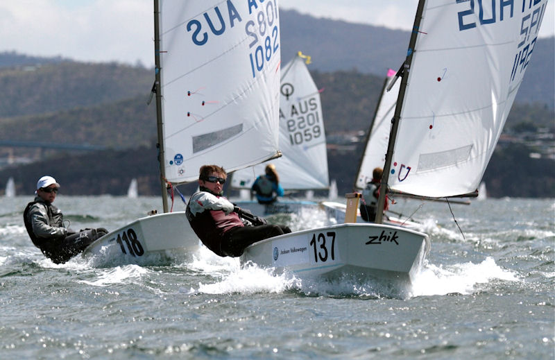 Pildiotsingu optimist sailing tulemus