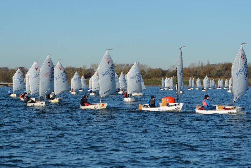 Main Fleet rounding mark 2 in race 1 - IOCA Optimist Winter Championships at Draycote photo copyright Stephen Wright taken at Draycote Water Sailing Club and featuring the Optimist class