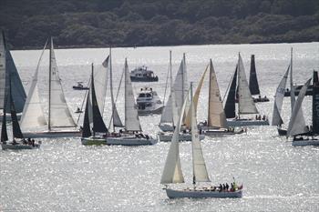 yacht race starts