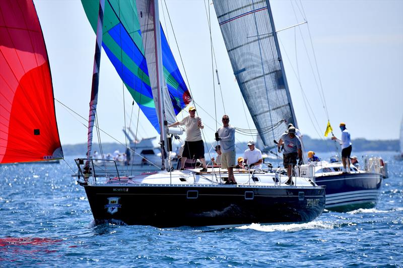 yacht race mackinac island