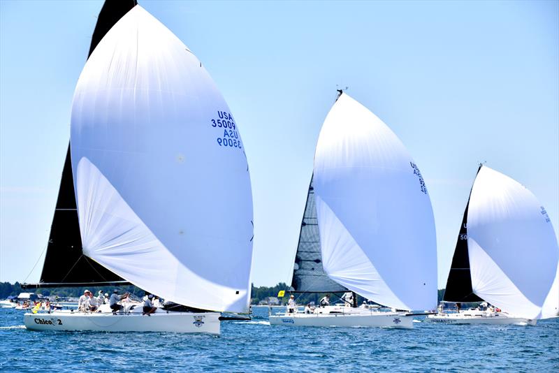 Racecourse action at the start of the 2019 Bayview Mackinac Race - photo © Images courtesy of Martin Chumiecki/Element Photography