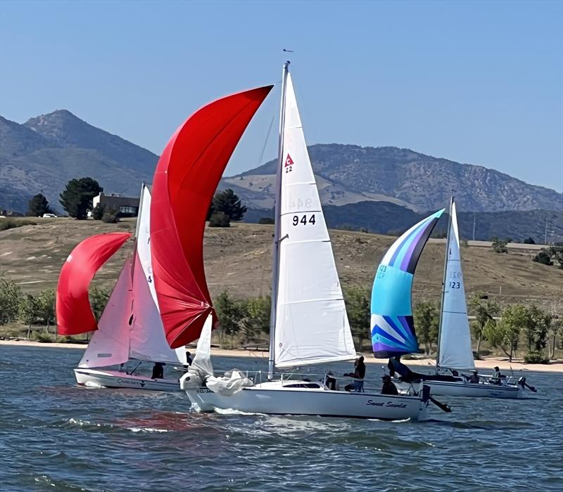 Racecourse action on the waters of Colorado's Chatfield Rreservoir - photo © Dean Lenz Collection