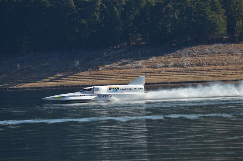 Spirit of Australia II photo copyright AAP Medianet taken at  and featuring the Power boat class