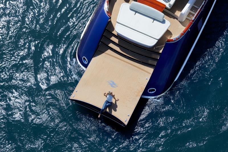 Z72 flagship - photo © Jeff Brown