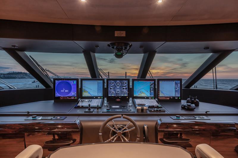 50m Columbus Sport MY K2 interior - photo © Team Italia
