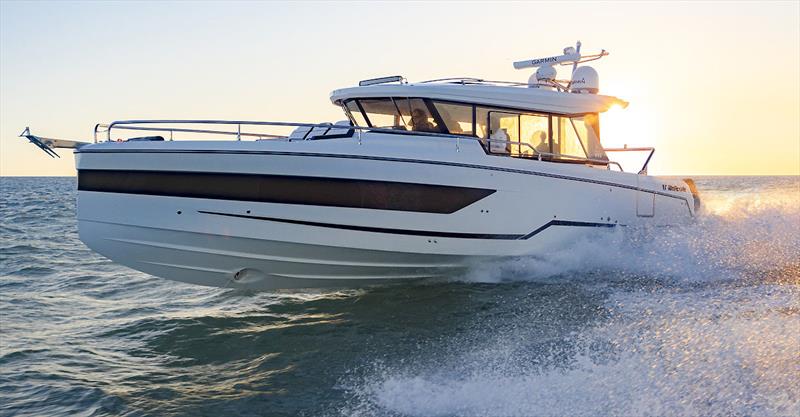Wellcraft 355 - photo © Wellcraft