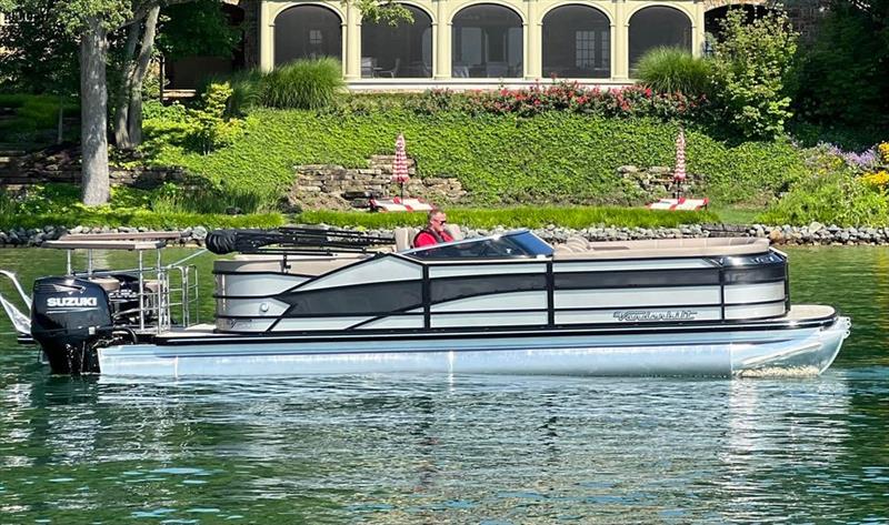 Vanderbilt Luxury Pontoons 700 1st boat photo copyright Vanderbilt Luxury Pontoons taken at  and featuring the Power boat class