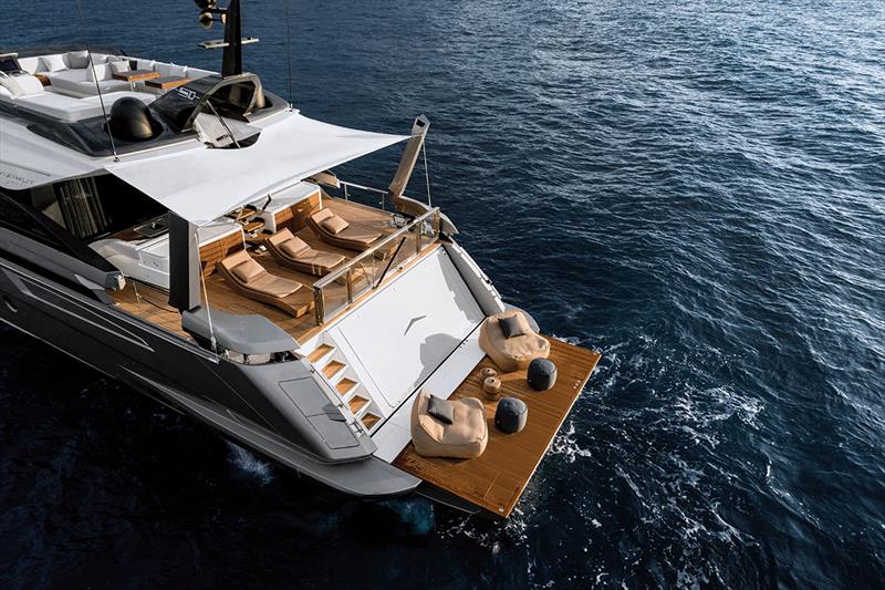 S10 Beach Area - photo © Azimut