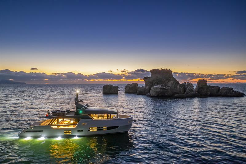 Arcadia Sherpa 80 - photo © Viken Group