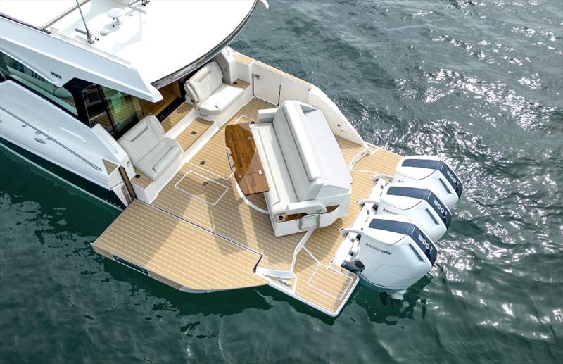 Tiara 48 LE - photo © Tiara Yachts