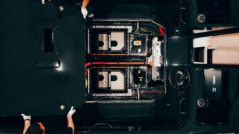 First electric C-8 Polestar powered - photo © Candela