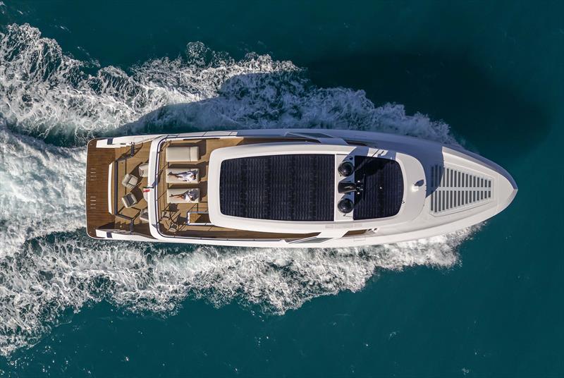 Ferretti Yachts INFYNITO 90 - photo © Alberto Cocchi