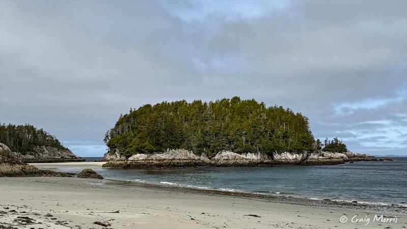 Pruth Bay Day 2 - North Beach - photo © Craig Morris