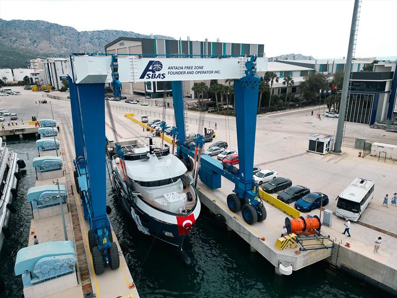M/Y V Hits the Water: First Kando 85 Launched by AvA Yachts - photo © AvA Yachts