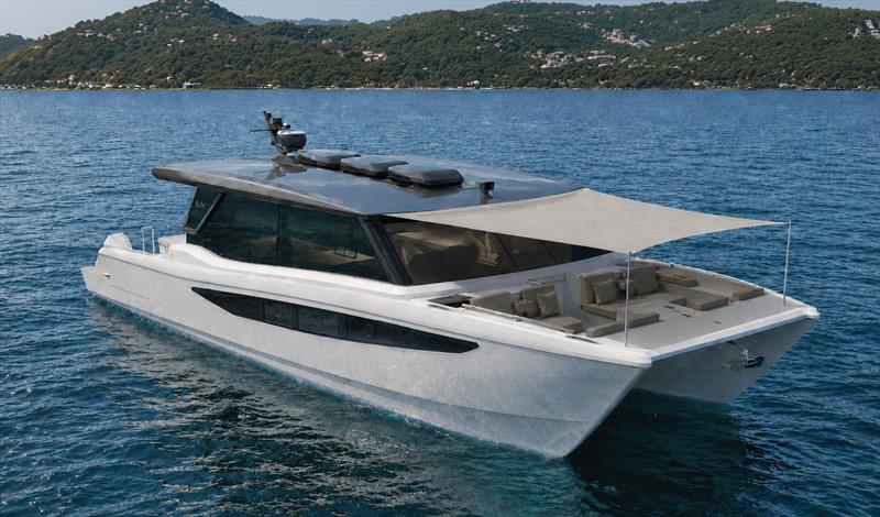 SilverCat 47 Family Front - photo © SilverCat