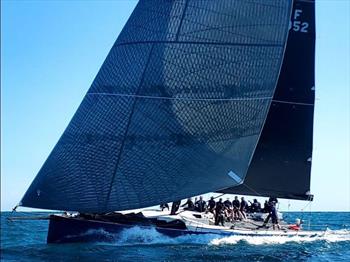 racing yacht brokerage