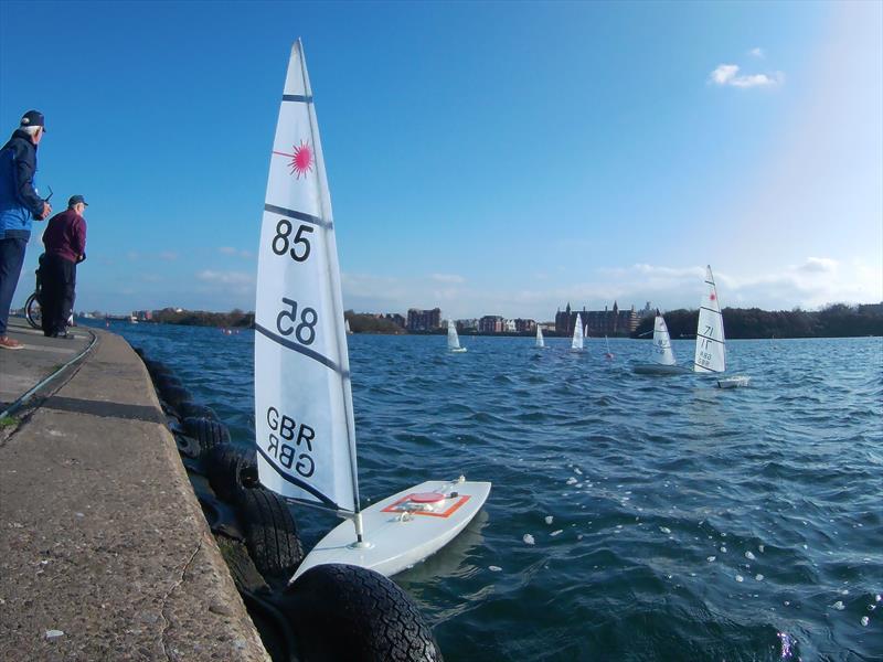 df65 rc sailboat