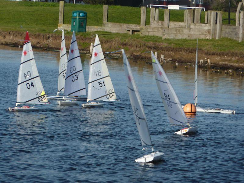 Medway RC Laser Club Winter Series day 6 - photo © Fiona Blair