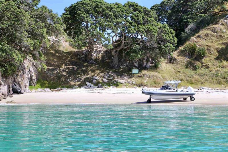 Smuggler Marine release new Strata 800 Super Sport - photo © Smuggler Marine