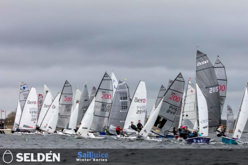 Startline action during the Oxford Blue photo copyright Tim Olin / www.olinphoto.co.uk taken at Oxford Sailing Club and featuring the RS200 class