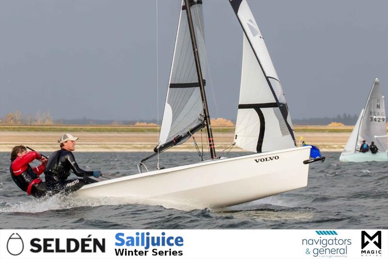 Sailing Chandlery Datchet Flyer in the Seldén Sailjuice Winter Series photo copyright Tim Olin / www.olinphoto.co.uk taken at Datchet Water Sailing Club and featuring the RS400 class