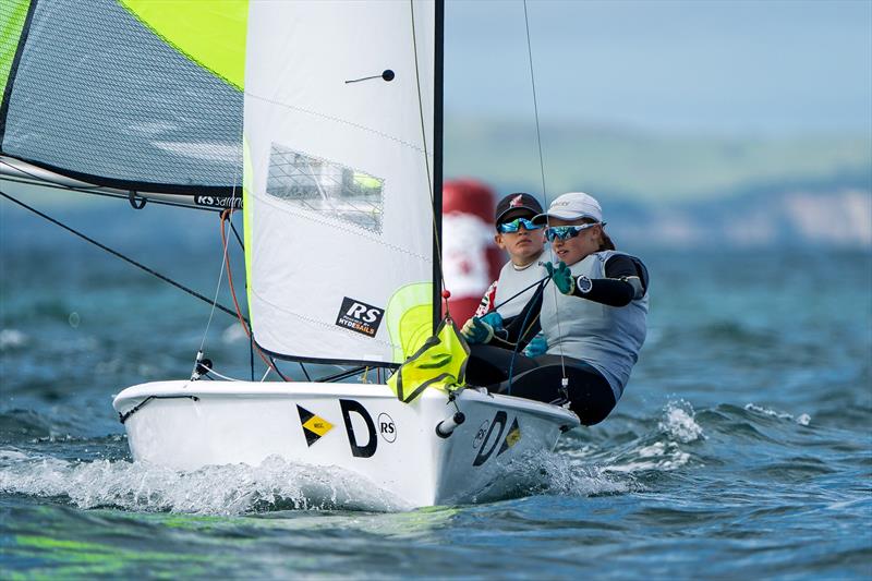 Finloe Gaites and Sofia Turner (bow) WBC/MBSC - NZ Nationals - RS Feva - Murrays Bay - May 12, 2025 photo copyright Justin Mitchell www.justinmitchell.co.nz - Instagram: @jl_mitchell_ taken at Murrays Bay Sailing Club and featuring the RS Feva class
