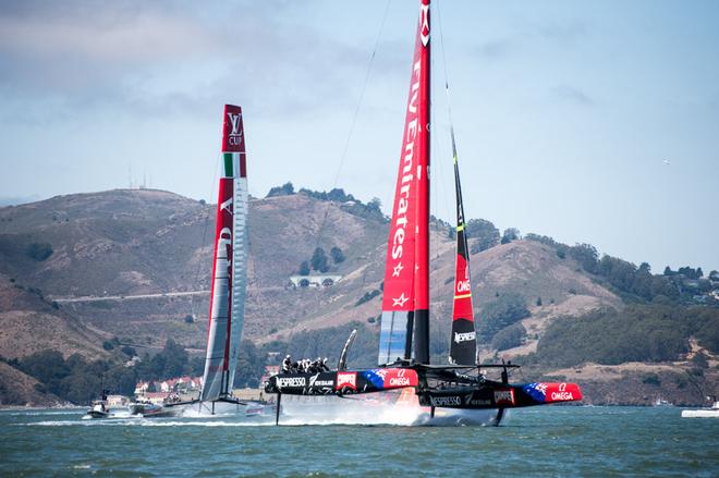 Emirates Team New Zealand and Luna Rossa Challenge start race four on day four of Louis Vuitton Cup finals racing. 21/8/2013. © Chris Cameron/ETNZ http://www.chriscameron.co.nz