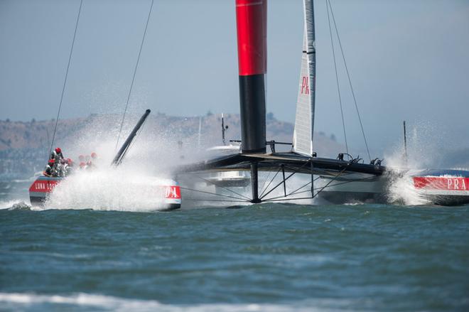 Luna Rossa Challenge in race five against Emirates Team New Zealand on day four of Louis Vuitton Cup finals . 21/8/2013. © Chris Cameron/ETNZ http://www.chriscameron.co.nz