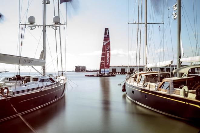 Emirates Team New Zealan, NZL5 waits at the mooring on day three of the America’s Cup 34.  San Francisco. 10/9/2013 © Chris Cameron/ETNZ http://www.chriscameron.co.nz