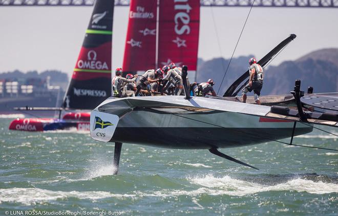 34th America’s Cup - Louis Vuitton Cup Final - Luna Rossa Challenge with Emirates Team New Zealand in the background ©  Luna Rossa/Studio Borlenghi/Borlenghi-Butto