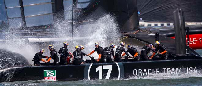 San Francisco, 10/09/13 34th AMERICA’S CUP America’s Cup Final 5 Emirates Team New Zealand vs Oracle Team USA © Carlo Borlenghi/Luna Rossa http://www.lunarossachallenge.com