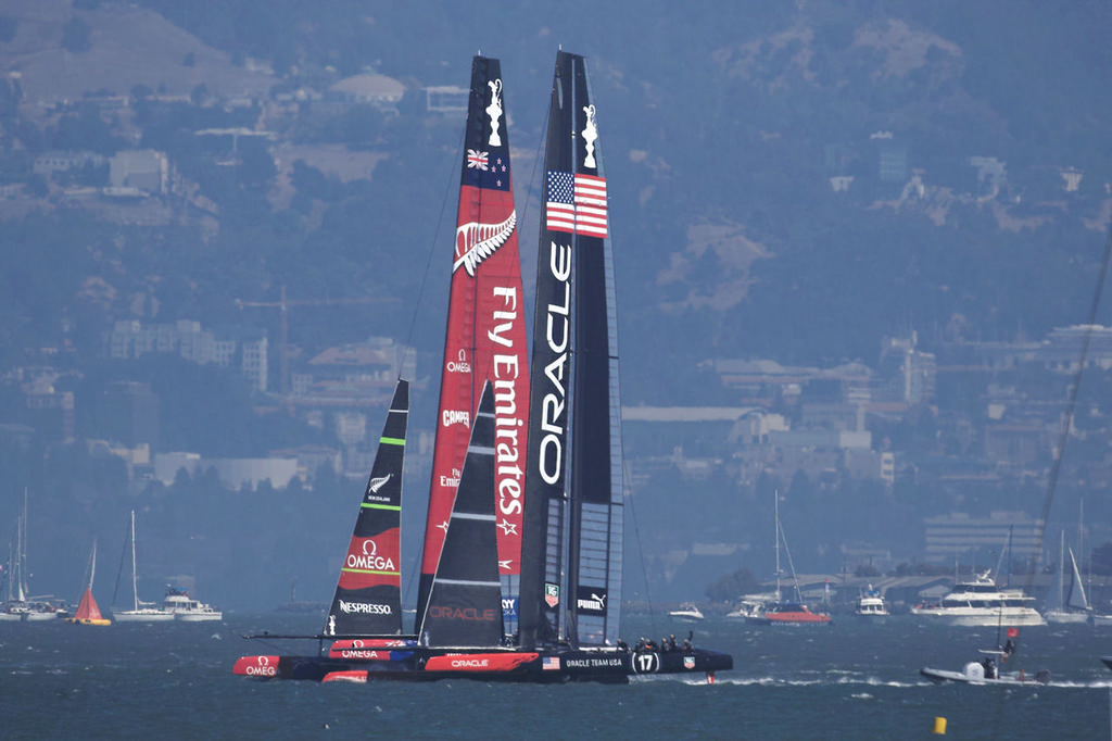 Day 2 action from the 34th America’s Cup © Chuck Lantz http://www.ChuckLantz.com